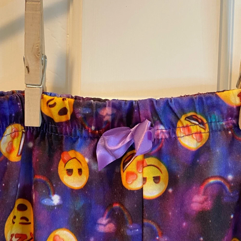 Kids emoji pajamas